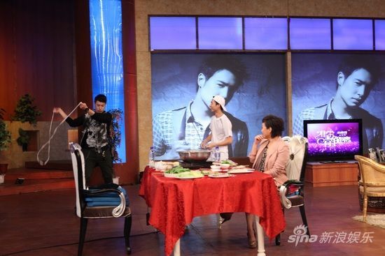 《非常静距离》潘玮柏曝女友标准(图)_娱乐频