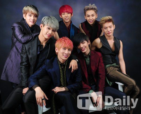 btob   新浪娱乐讯 出道两年的韩国男生组合btob[微博]活动时间虽然不