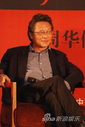 周华健大胆改歌 张大春笑其将不再忘词