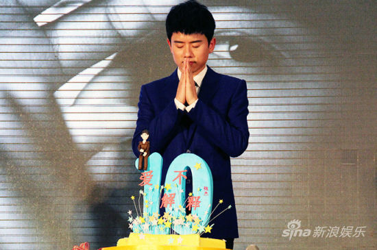 张杰发新辑回顾十年历程 在计划生宝宝