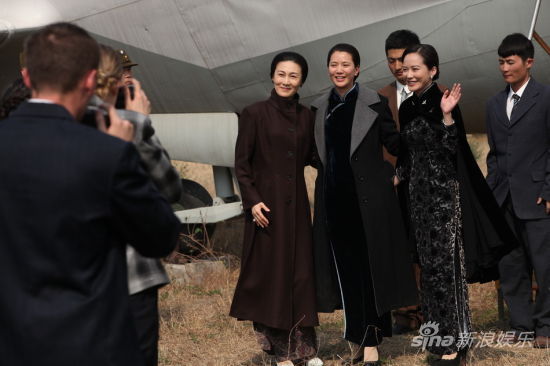 袁咏仪俞飞鸿演宋氏<em>姐妹</em> 穿旗袍秀身段_娱乐频