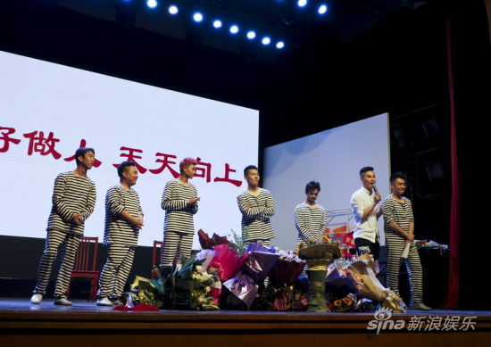 导演路东介绍演员