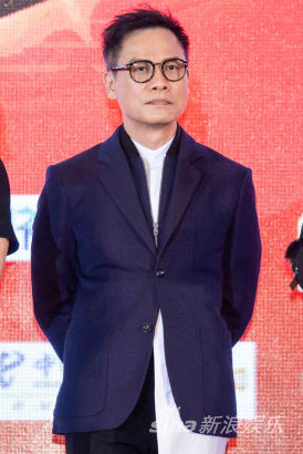 那英称罗大佑带冠军 汪峰被问子怡呵呵