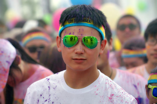 张恒远化身潮人领跑The Color Run|张恒远|The