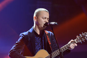 帕尔哈提夺汪峰组冠军 无解嗓音助晋级