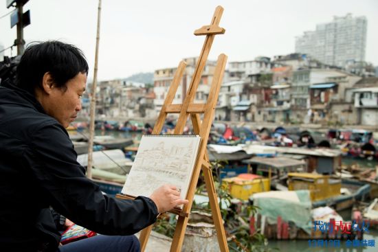 《早更》曝特辑 导演赞周迅胜全智贤