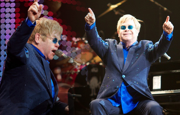 11��23������65��ġ���̳��������������-Լ���Ϻ�������Ϊ��������˿������һ������ʢ�硣