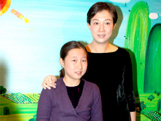 ��ͼ�������ЯŮ����չ#С��Ů���ܾ�ͷ