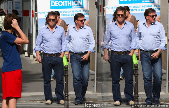 ��ǰ����-�����ر������������ڰ����֣��������������ͬ����һ��˫��̥��