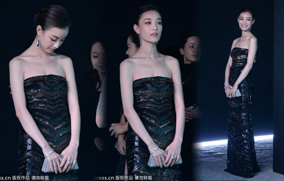 ���ݹ�������������� �����Ը���������