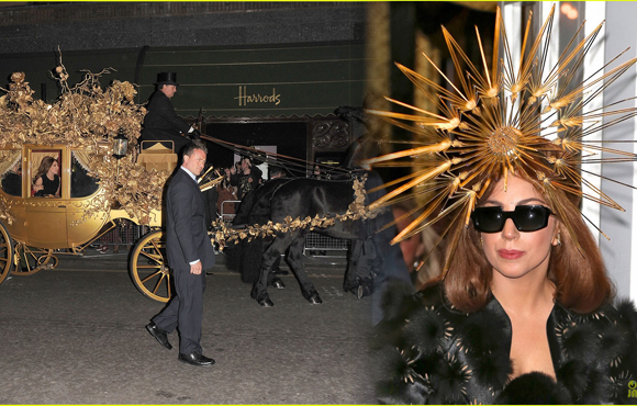 Lady Gaga���ճ�һ����ɫ�����������࣬����������Ƥ�£�����ͷ������ʮ�㡣