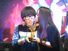 �������ܾ���������������� �ź�Զϧ��