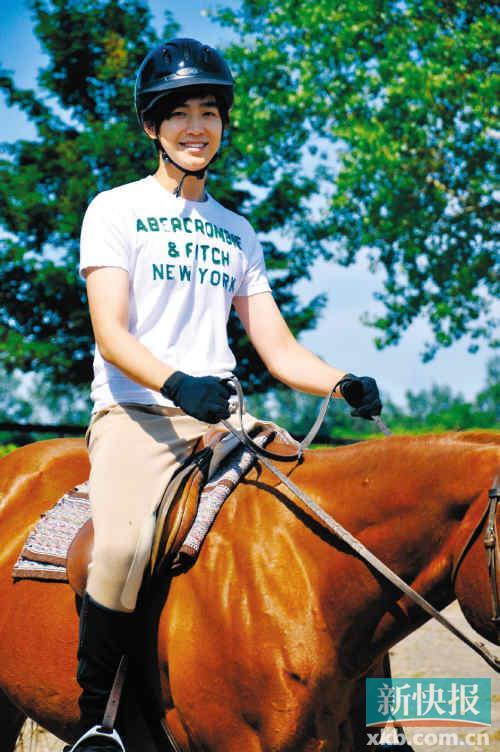 快男严禹豪:我不算臭美