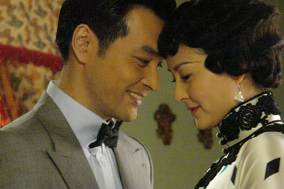 资料图片:电视剧《春去春又回》剧照(89)_影音娱乐_新浪网