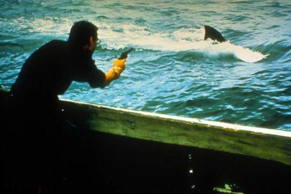 资料图片:影片《大白鲨》剧照(1)