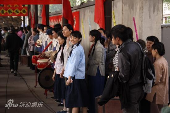 资料图片电视剧八千湘女上天山剧照12