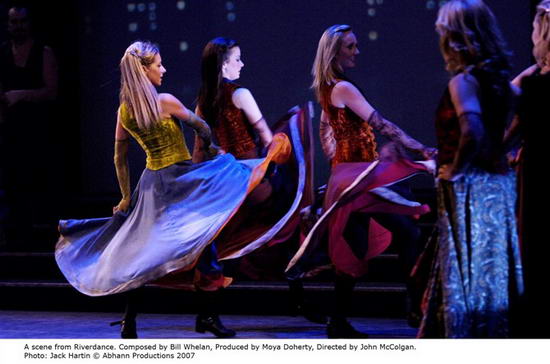 资料:爱尔兰踢踏舞《大河之舞》剧照(15)