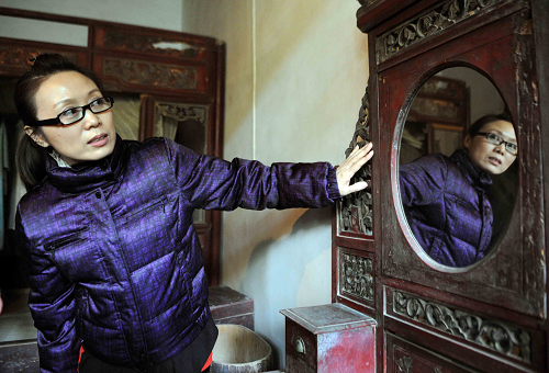 大型黄梅戏《严凤英》-吴琼在严凤英故居_影音娱乐_新浪网