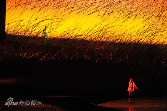 资料图片:话剧《原野》--精彩剧照(27)