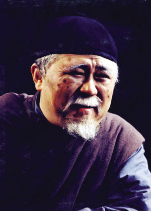 梁冠华饰王利发
