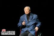 用奉献见证百年历史用生命铸造“话剧魂”(图)
