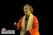 用奉献见证百年历史用生命铸造“话剧魂”(图)
