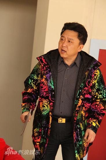 《没钱勿扰》探班 于谦又潮又控张帝当"野马"