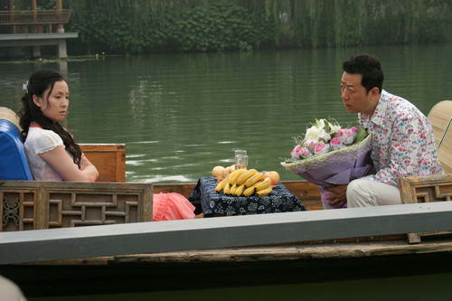 《婚礼2008》情人节首映 小陶虹呼吁情侣自重
