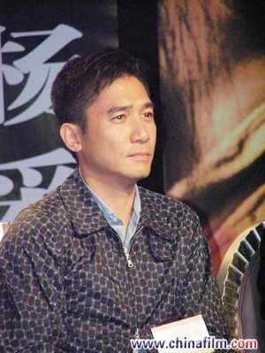 《暗算》改拍成电影梁朝伟演“瞎子”阿炳