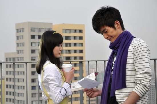 袁菲、张翰演绎《光之冒险》