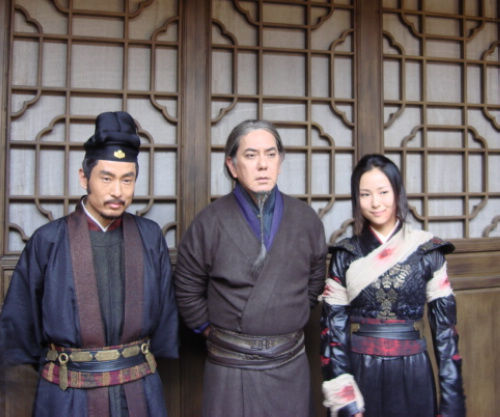 成泰燊（左一）黄秋生（中间）江一燕（右一）