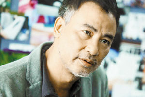 大追捕曝光新剧照任达华变身白头神探