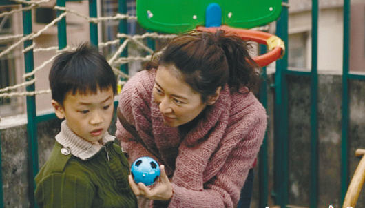 母爱题材影片《星星的孩子》催落母亲泪