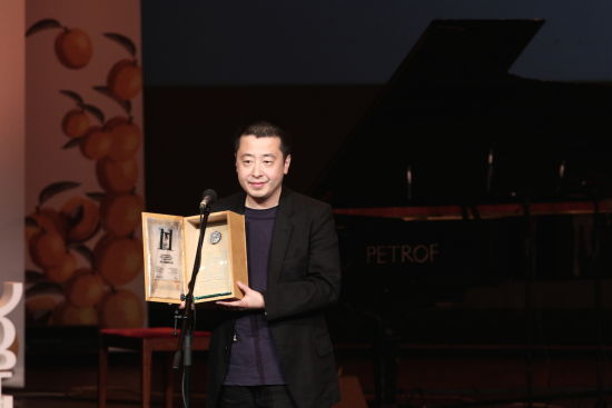 贾樟柯获金杏国际电影节杰出艺术成就奖