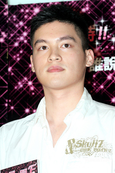 组图:台版杉菜陈乔恩想和男友