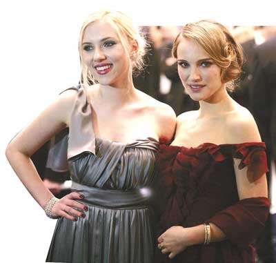 斯嘉丽与波特曼伦敦宣传电影《鸠占鹊巢》(图