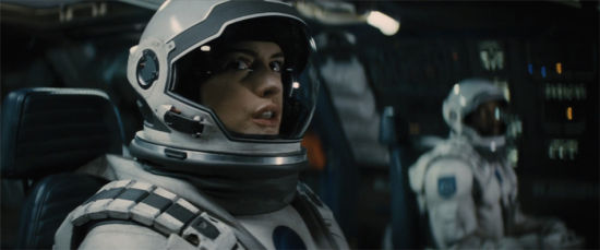 安妮・海瑟薇成为探险队的唯一一位女性宇航员