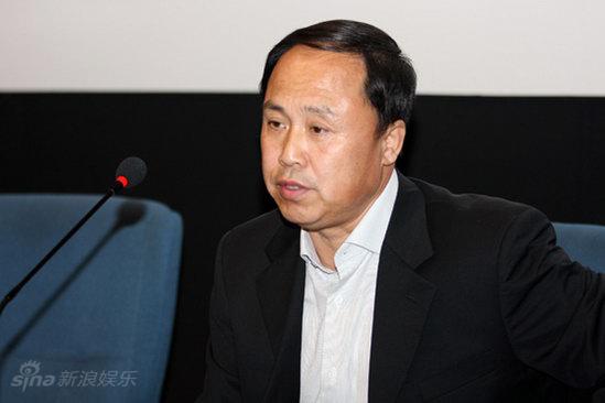 图文:《妈妈别哭》发布会--电影代理律师刘向军