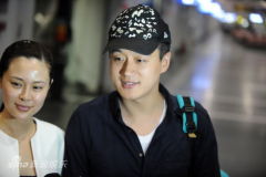 ١��Ϊ���ù�����ɲμӵ�Ӱ��ʵΪС��(��ͼ)