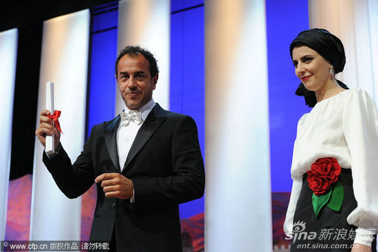 ��������𽱱�