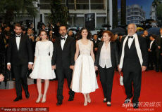 ��ͼ����ɵ�Ӱ�ڱ�ĻƬ����į�����顷����