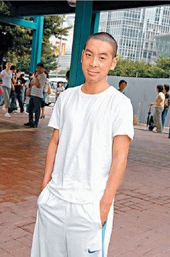 麦浚龙称不明白陈冠希说话 讽刺像泼妇骂街(图)