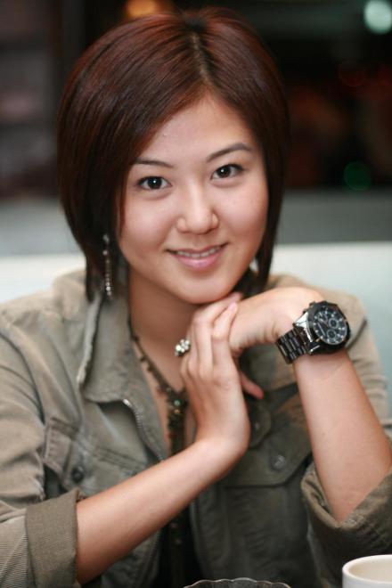 袁弥明为恶女形象平反 自爆曾搞圈中姐弟恋(图)_影音娱乐_新浪网