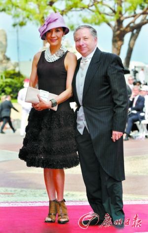 杨紫琼携未婚夫参加摩纳哥王室婚礼(图)