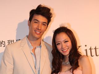 锦荣否认遭蔡依林逼婚七夕情人节欲送大礼(图)