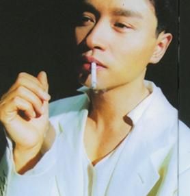 张国荣逝世10周年 唐唐晒昔日私密生活照|张国荣