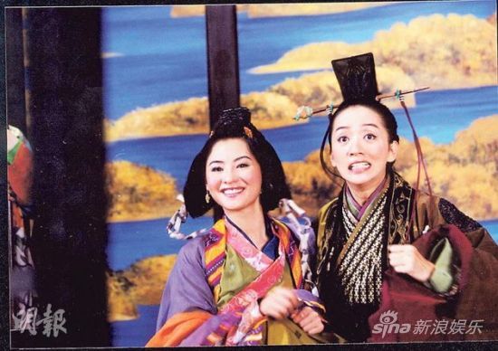 张柏芝获张国荣认做姐妹 隔空合唱梅艳芳