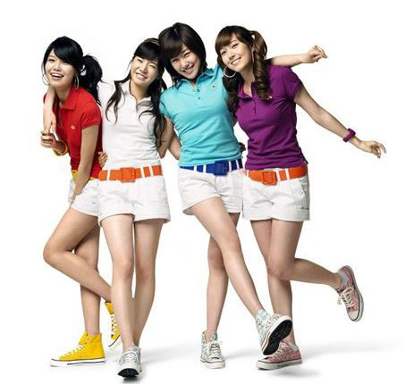 <em>少女时代</em>代言知名体育<em>品牌</em> 九色彩虹显青春(图