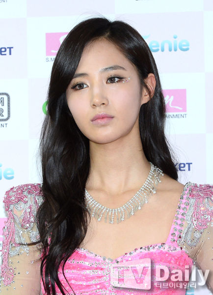 <em>少女时代yuri</em>旧照曝光