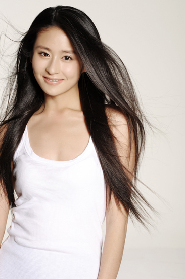 85后女星迅速上位颖儿郑爽张嘉倪备受宠爱(图)